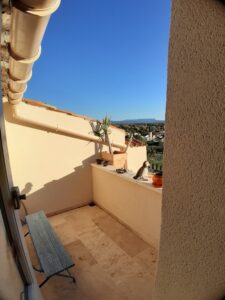 20230813 SteVictoireDepuisLaTropezienne 225x300